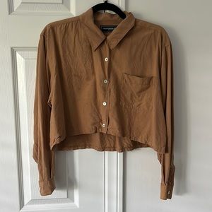 AA California Select Crop Button Down